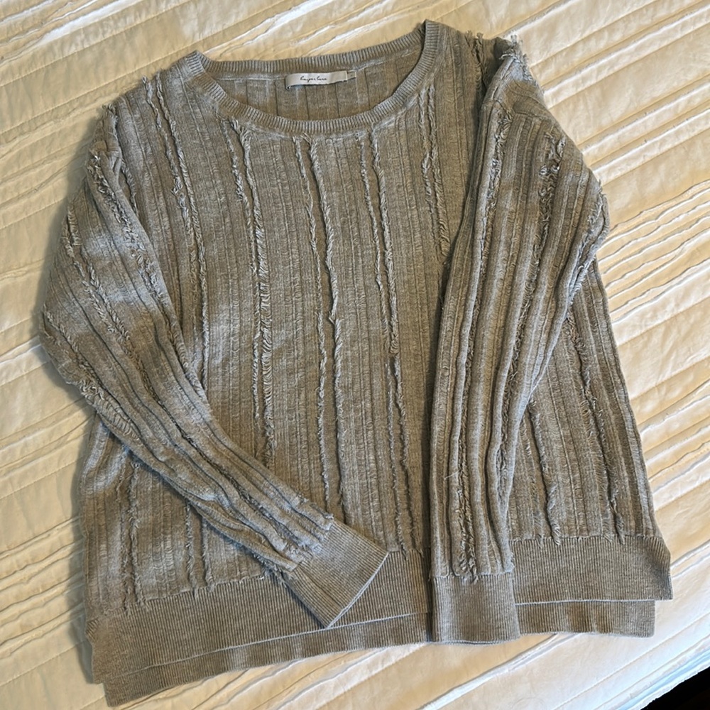 Harper Lane grey sweater in large